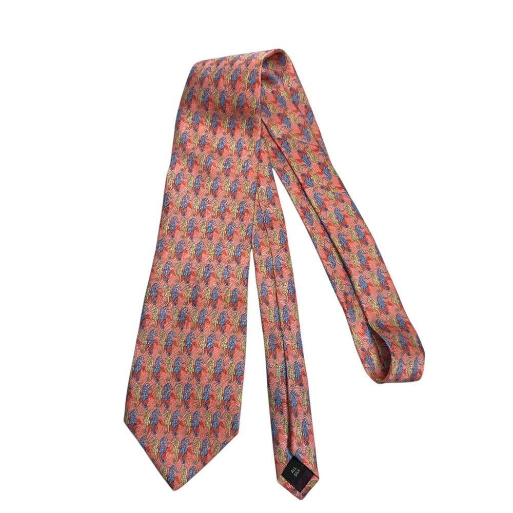 Aquascutum London Blue Green Seahorses on Pink Silk Neck Tie - Picture 3 of 7